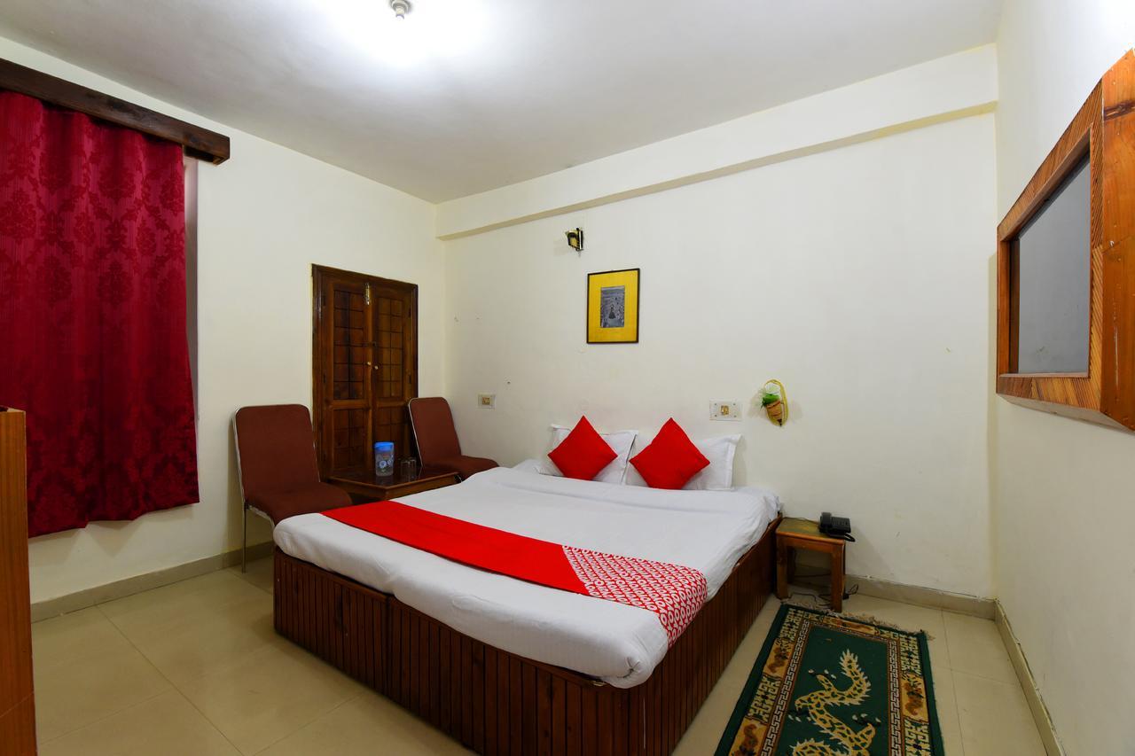 Apartment Oyo 13710 Cozy 1bhk Aleo