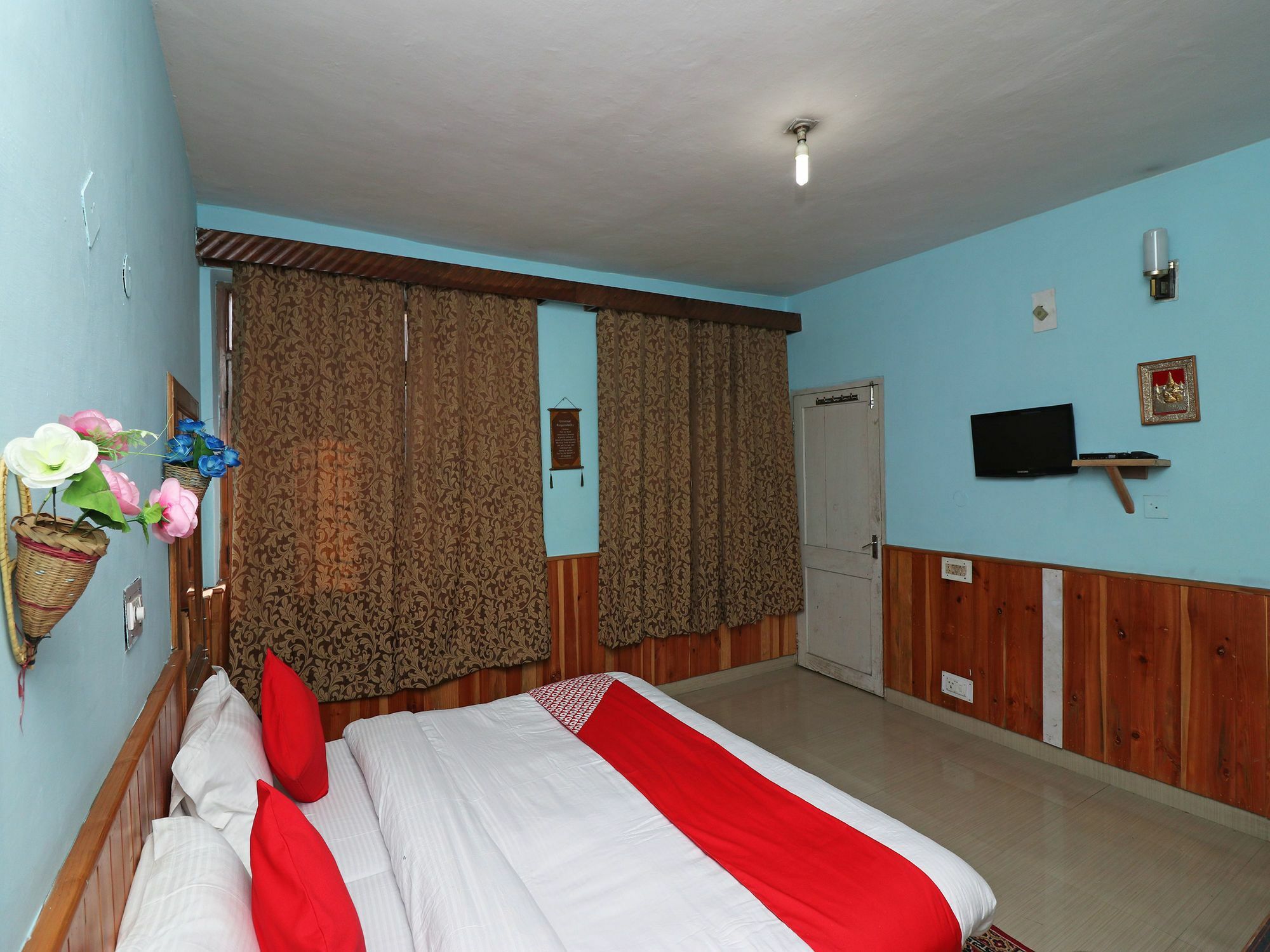 Apartment Oyo 13710 Cozy 1bhk Aleo
